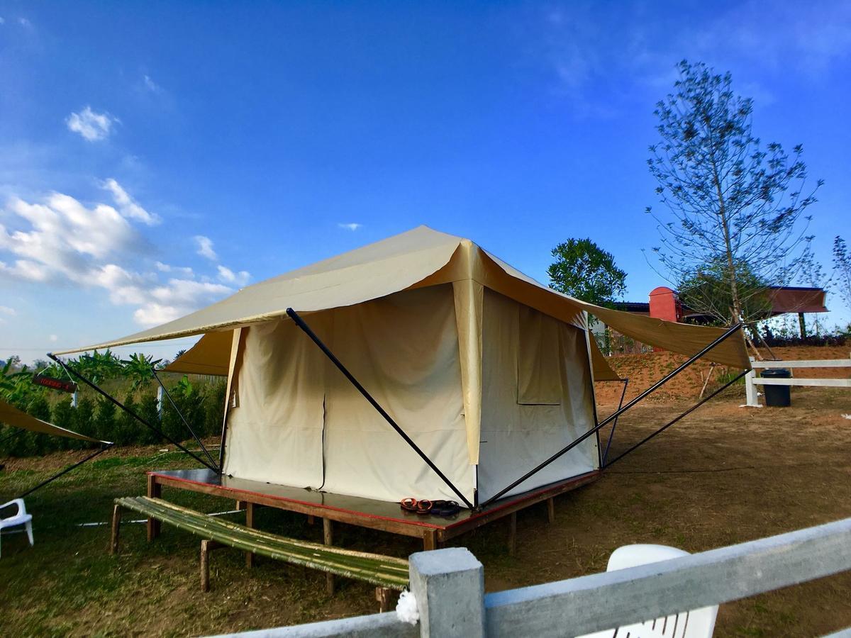 Kondee Cino Cafe & Glamping Hotel Khao Kho Exterior foto