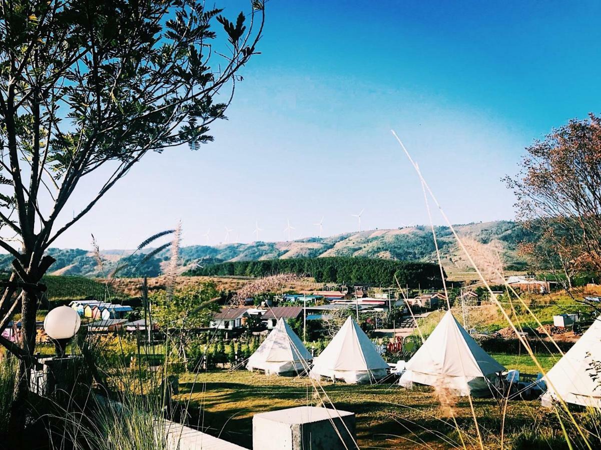 Kondee Cino Cafe & Glamping Hotel Khao Kho Exterior foto