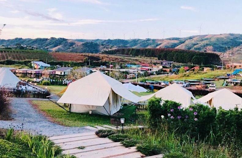 Kondee Cino Cafe & Glamping Hotel Khao Kho Exterior foto